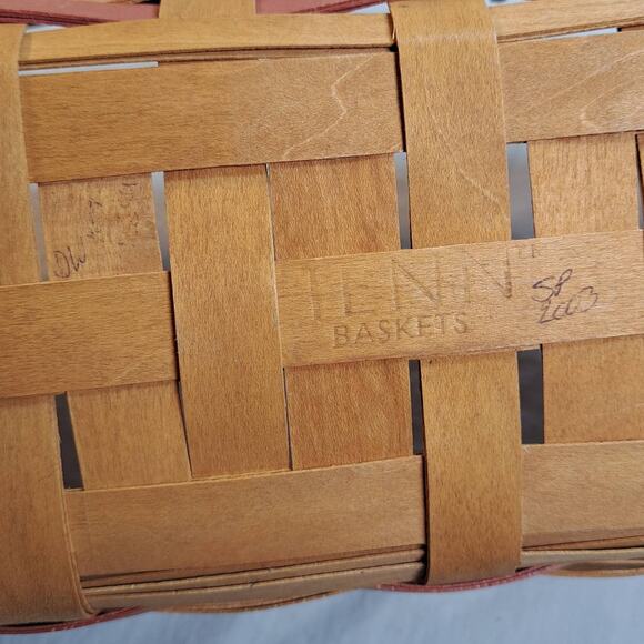 Henn Workshops Basket Dated 2003 Handled 11.5" Oblong Brown Red Blue w Stars Vtg - Picture 9 of 10